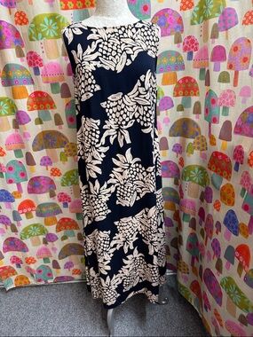 Back East Black and Cream Floral Maxi Dress. Medium